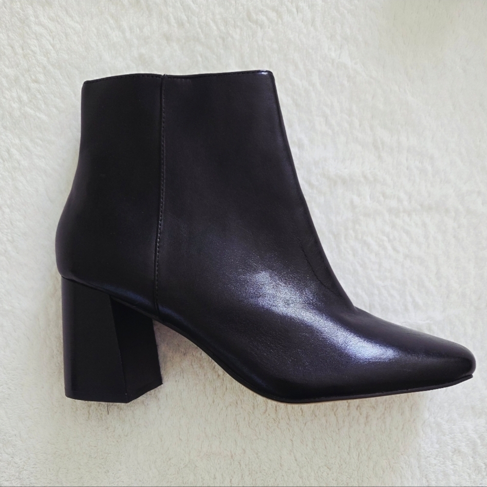 New!!! Bella Vita ✨️ Elegant Black Leather Women's Ankle Boots Size 8.5